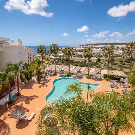 Ocean & 3 With Pool By Homing * Lagos